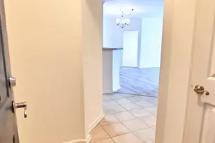 21216 McFadden Square, Sterling, VA 20165 - Photo 6