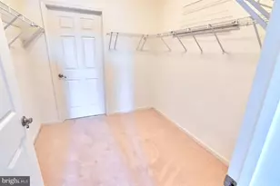 21216 McFadden Square, Sterling, VA 20165 - Photo 22