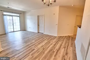 21216 McFadden Square, Sterling, VA 20165 - Photo 28