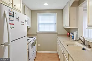 614 York Ln SE, Leesburg, VA 20175 - Photo 8