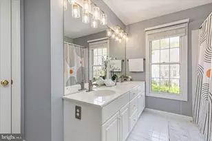 608 Diskin Pl SW, Leesburg, VA 20175 - Photo 32