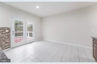 25367 Wakestone Park Terrace, Chantilly, VA 20152 - Photo 10