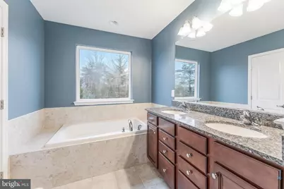 25367 Wakestone Park Terrace, Chantilly, VA 20152 - Photo 30