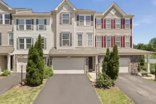 42490 Franklin Benjamin Terrace, Broadlands, VA 20148 - Photo 4