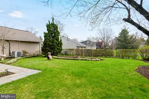 123 S Fox Rd, Sterling, VA 20164 - Photo 28