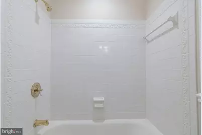 123 S Fox Road, Sterling, VA 20164 - Photo 22