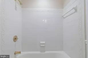 123 S Fox Rd, Sterling, VA 20164 - Photo 22