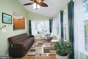 25957 Donovan Dr, Chantilly, VA 20152 - Photo 14