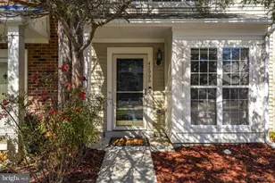 42996 Astell St, Chantilly, VA 20152 - Photo 4