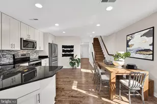 42996 Astell St, Chantilly, VA 20152 - Photo 16