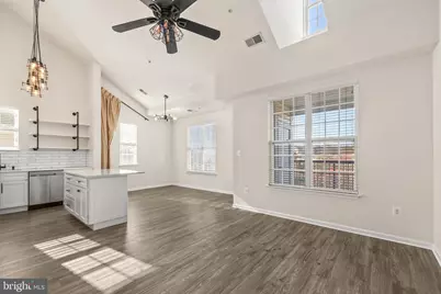 21228 McFadden Square #413, Sterling, VA 20165 - Photo 6