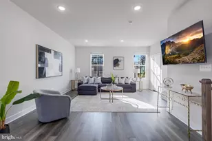 46348 Mount Kellogg Ter, Sterling, VA 20164 - Photo 10