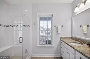 43173 Clarendon Sq, Ashburn, VA 20148 - Photo 18
