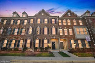 43173 Clarendon Sq, Ashburn, VA 20148 - Photo 1