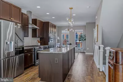 261 Crescent Station Terrace SE, Leesburg, VA 20175 - Photo 6