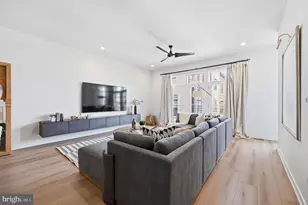 43403 Fifeville Square, Ashburn, VA 20148 - Photo 12