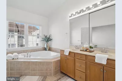 42686 Sandman Terrace, Chantilly, VA 20152 - Photo 32