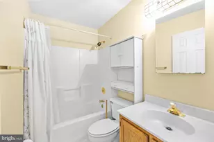 46710 Flicker Terrace, Sterling, VA 20164 - Photo 26