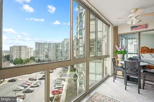 19365 Cypress Ridge Terrace, Leesburg, VA 20176 - Photo 6