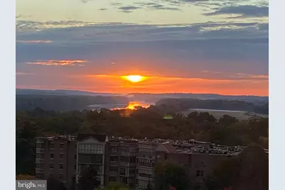 19365 Cypress Ridge Terrace #510, Leesburg, VA 20176 - Photo 8