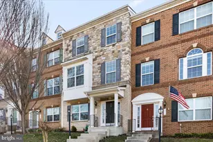 1590 Kinnaird Terrace NE, Leesburg, VA 20176 - Photo 2