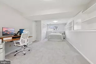 22216 Stablehouse Dr, Sterling, VA 20164 - Photo 38