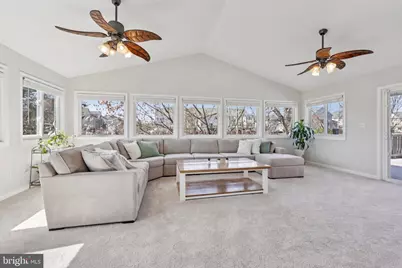 22216 Stablehouse Drive, Sterling, VA 20164 - Photo 22