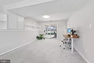 22216 Stablehouse Dr, Sterling, VA 20164 - Photo 40