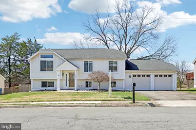 22216 Stablehouse Drive, Sterling, VA 20164 - Photo 2