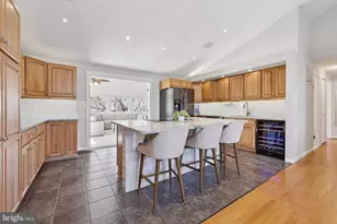 22216 Stablehouse Dr, Sterling, VA 20164 - Photo 14