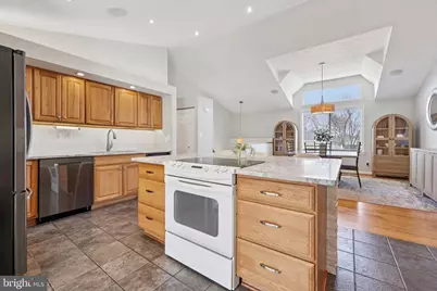 22216 Stablehouse Drive, Sterling, VA 20164 - Photo 12