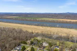 19451 Youngs Cliff Rd, Sterling, VA 20165 - Photo 128