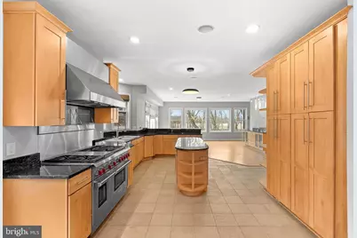 19451 Youngs Cliff Road, Sterling, VA 20165 - Photo 36