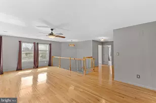 19451 Youngs Cliff Rd, Sterling, VA 20165 - Photo 52