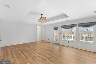 19451 Youngs Cliff Rd, Sterling, VA 20165 - Photo 56