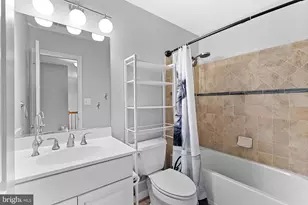 19451 Youngs Cliff Rd, Sterling, VA 20165 - Photo 62