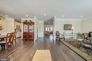 1002 Themis St SE, Leesburg, VA 20175 - Photo 6