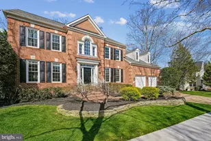 43220 Edgartown St, Chantilly, VA 20152 - Photo 2