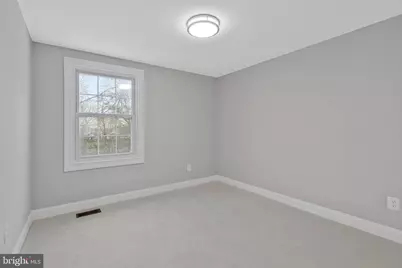 709 N Belfort Street, Sterling, VA 20164 - Photo 14