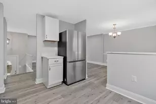 709 N Belfort St, Sterling, VA 20164 - Photo 4