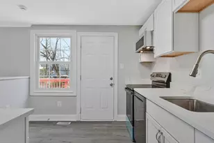 709 N Belfort St, Sterling, VA 20164 - Photo 6