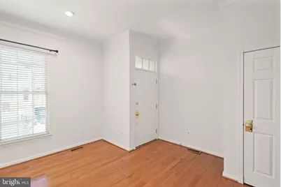 42683 Sandman Terrace, Chantilly, VA 20152 - Photo 4