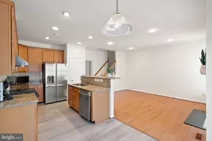 42683 Sandman Terrace, Chantilly, VA 20152 - Photo 16