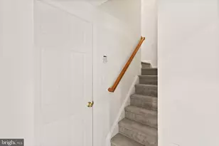 42683 Sandman Terrace, Chantilly, VA 20152 - Photo 32