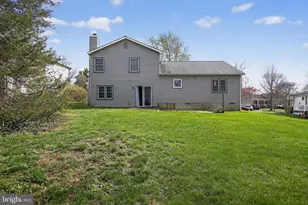 306 Lounsbury Ct NE, Leesburg, VA 20176 - Photo 16