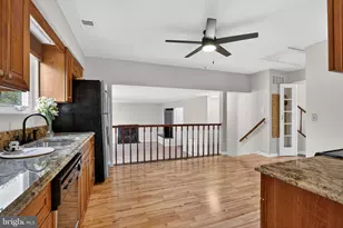 306 Lounsbury Ct NE, Leesburg, VA 20176 - Photo 4