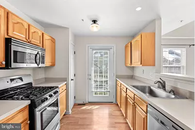 43374 Greyswallow Terrace, Ashburn, VA 20147 - Photo 12