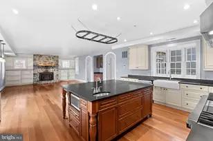 15625 Britenbush Ct, Waterford, VA 20197 - Photo 16