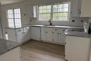 213 Primavera Cir, Sterling, VA 20165 - Photo 2