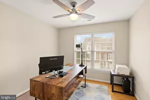 25213 Dunvegan Square, Chantilly, VA 20152 - Photo 26